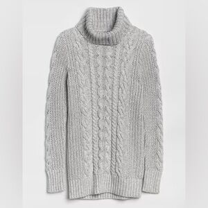 GAP Light Gray Cable Knit Turtleneck Sweater Size Medium